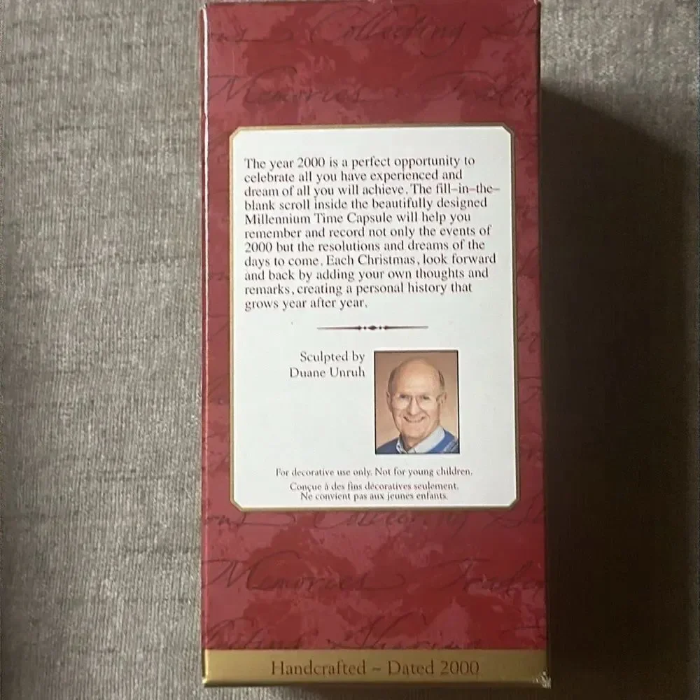 Hallmark Keepsake Ornaments: 2000 Millennium Time Capsule